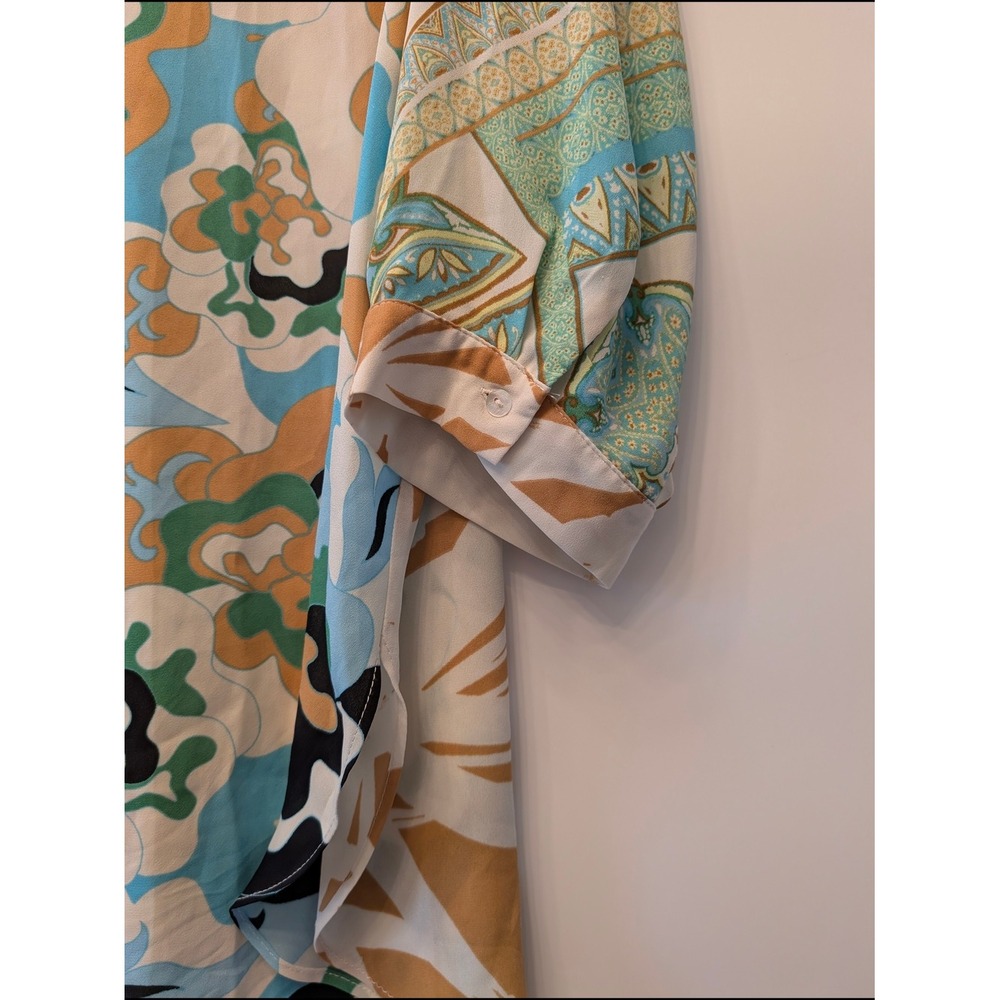 Rose + Olive Mixed Floral Abstract Print Button Down Blouse Blue Tan 3/4 Sleeve - Picture 5 of 10